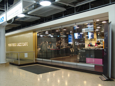 Glasschiebewand Shopfronten Bild 3