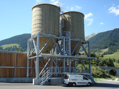 Ortsfeste Steigleiter/R&uuml;ckenschutz Bild 5